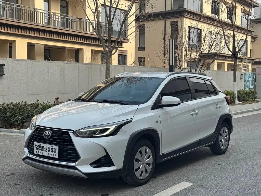 TOYOTA YARIS L ZHIXUAN