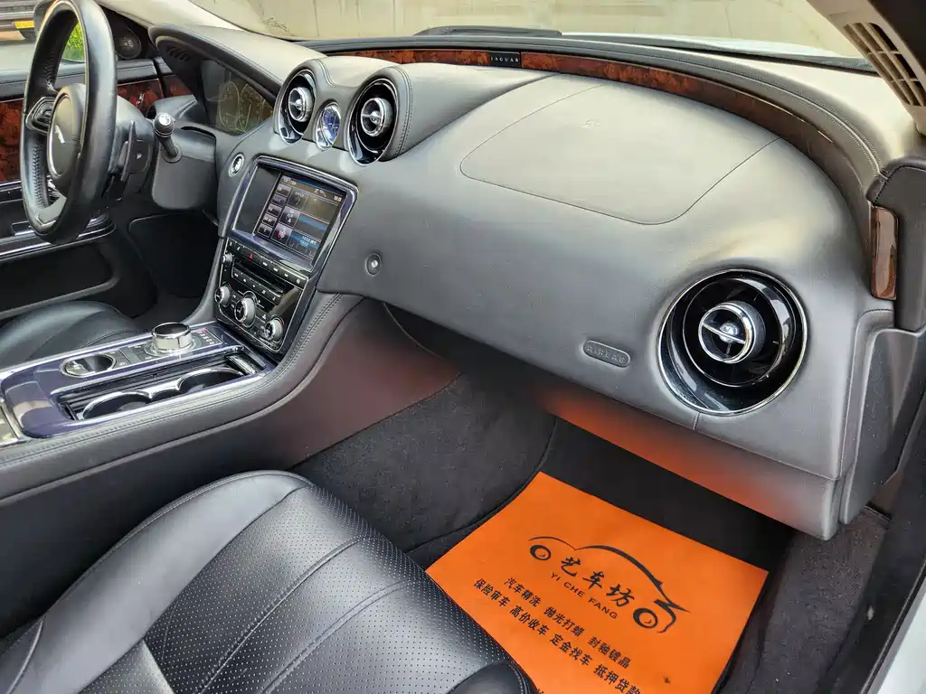 Jaguar XJ 2013 XJL 3.0 SC