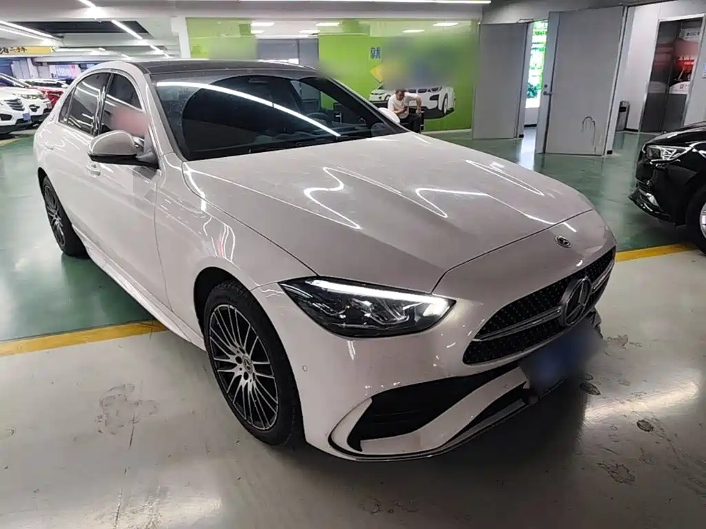 Mercedes-Benz C-Class — миниатюра 4