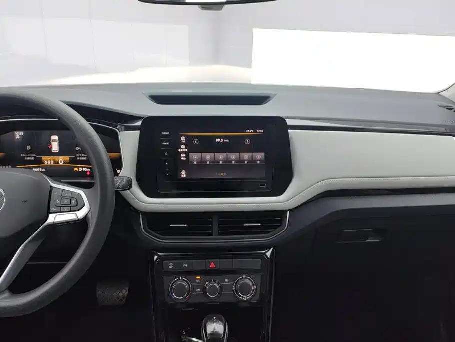 Volkswagen Tharu — миниатюра 13