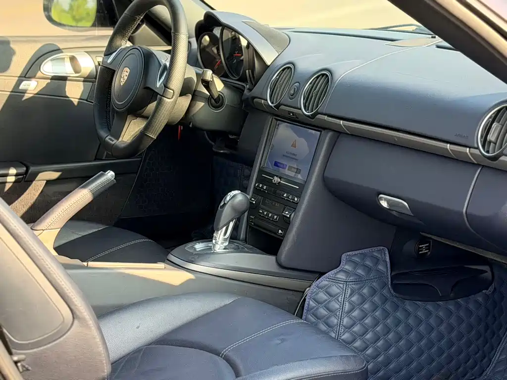 Porsche Cayman — миниатюра 7