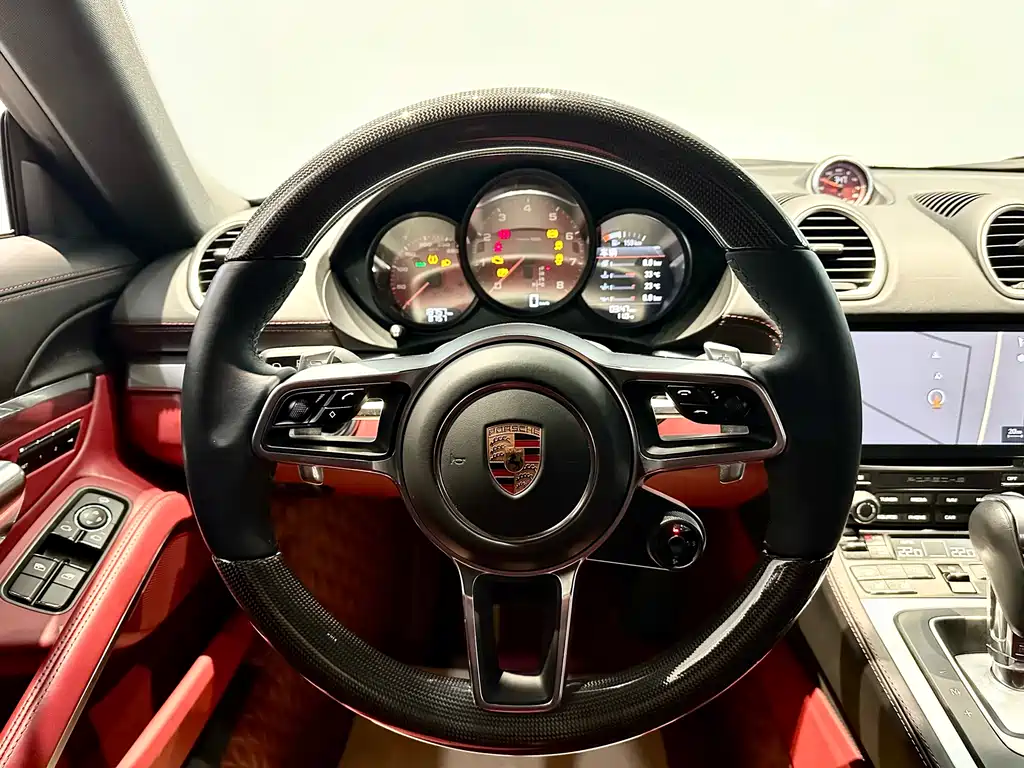 Porsche 718 2022 Cayman 2.0T