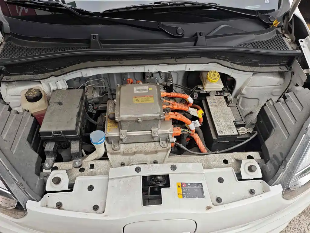 Roewe Clever — миниатюра 4