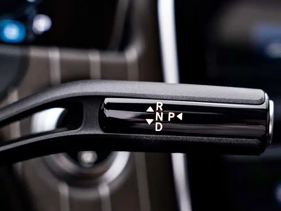 Mercedes-Benz E-Class — миниатюра 21