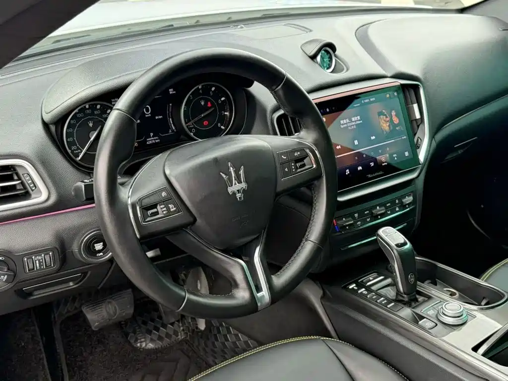 Maserati Ghibli — миниатюра 4
