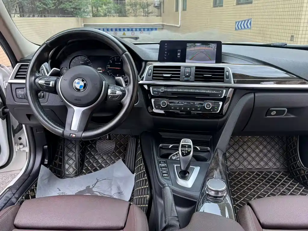 BMW 3 Series — миниатюра 16