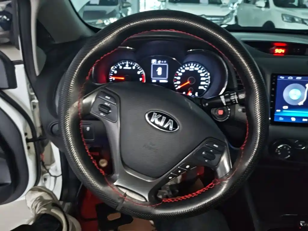 Kia K3 — миниатюра 11