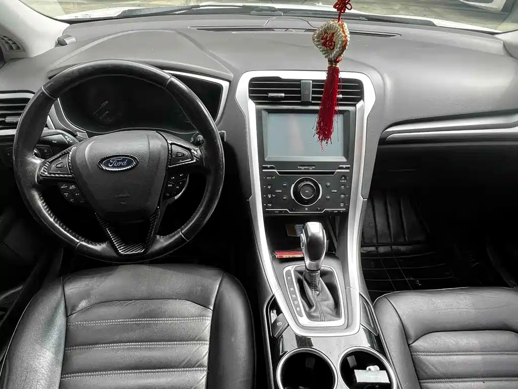 Ford Mondeo — миниатюра 4