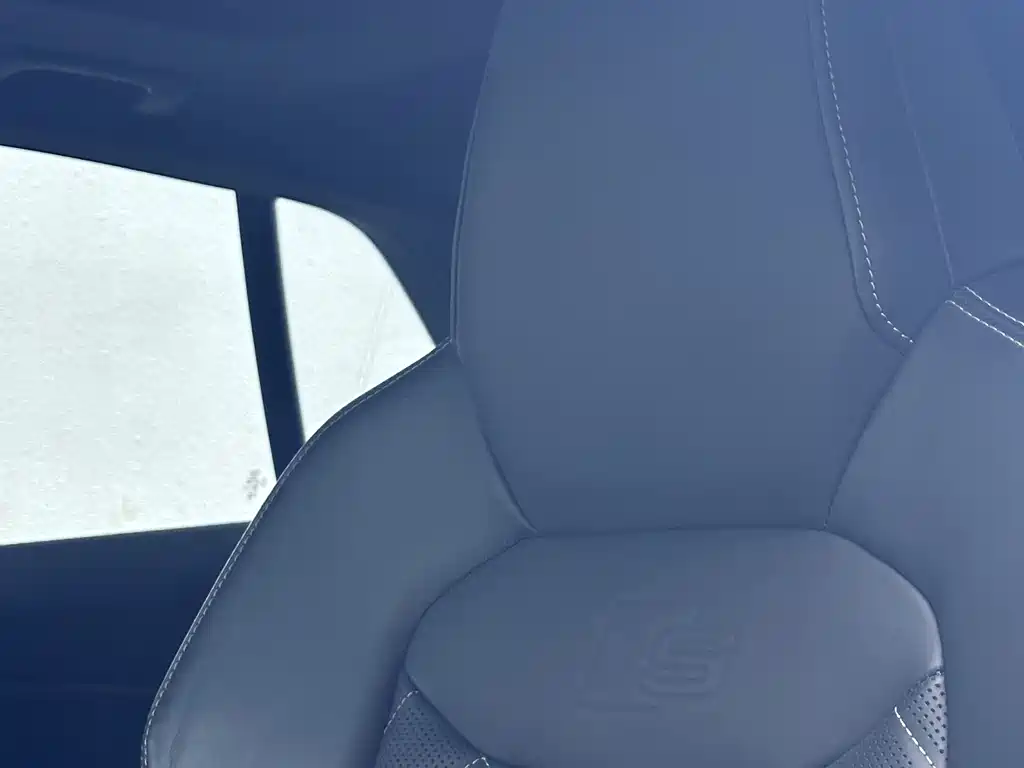 Audi Q8 — миниатюра 8