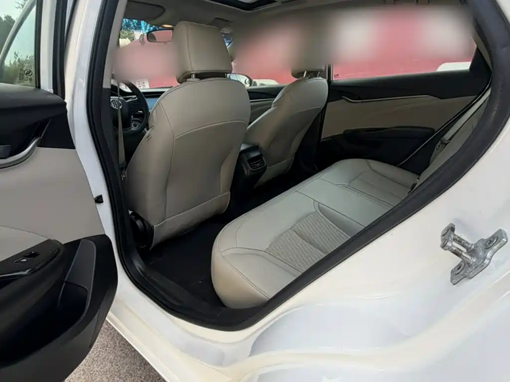 Toyota Yaris L — миниатюра 14