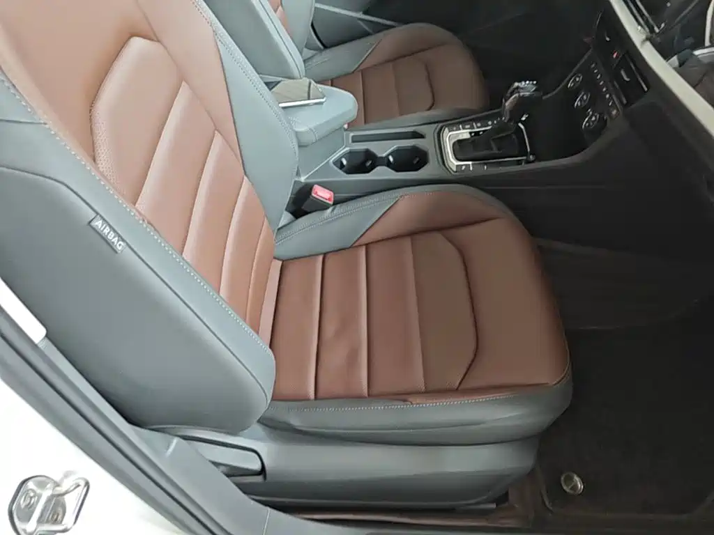 Volkswagen Lavida — миниатюра 25
