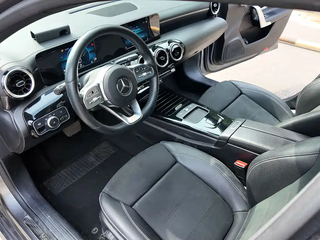 MERCEDES-BENZ A CLASS