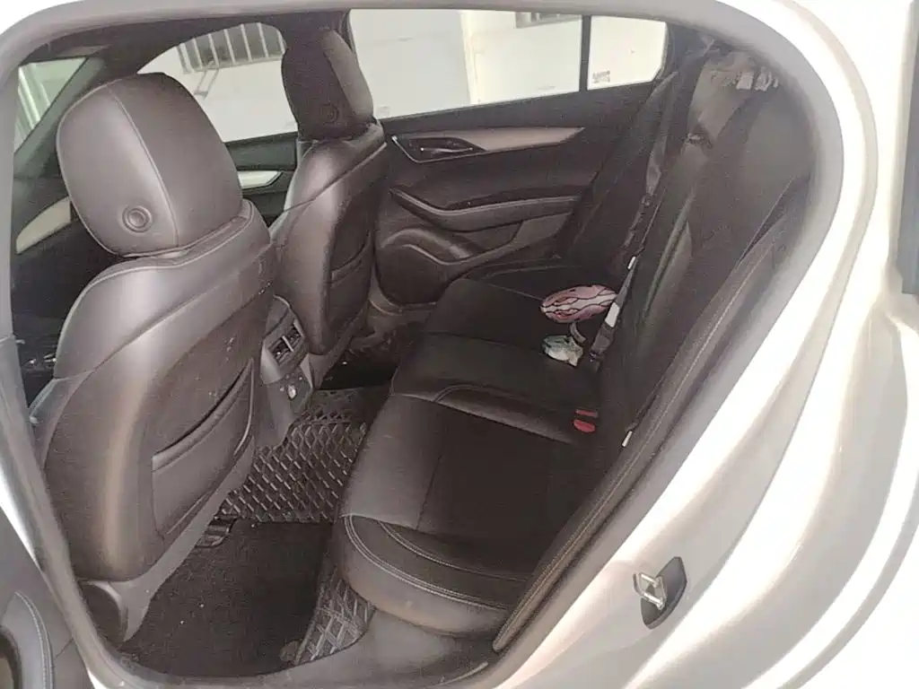 Cadillac CT5 — миниатюра 17
