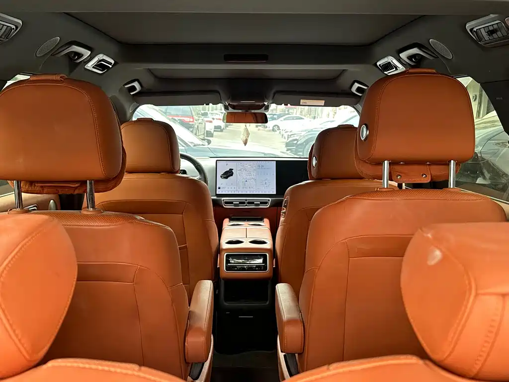 Li Auto Li L8 — миниатюра 5