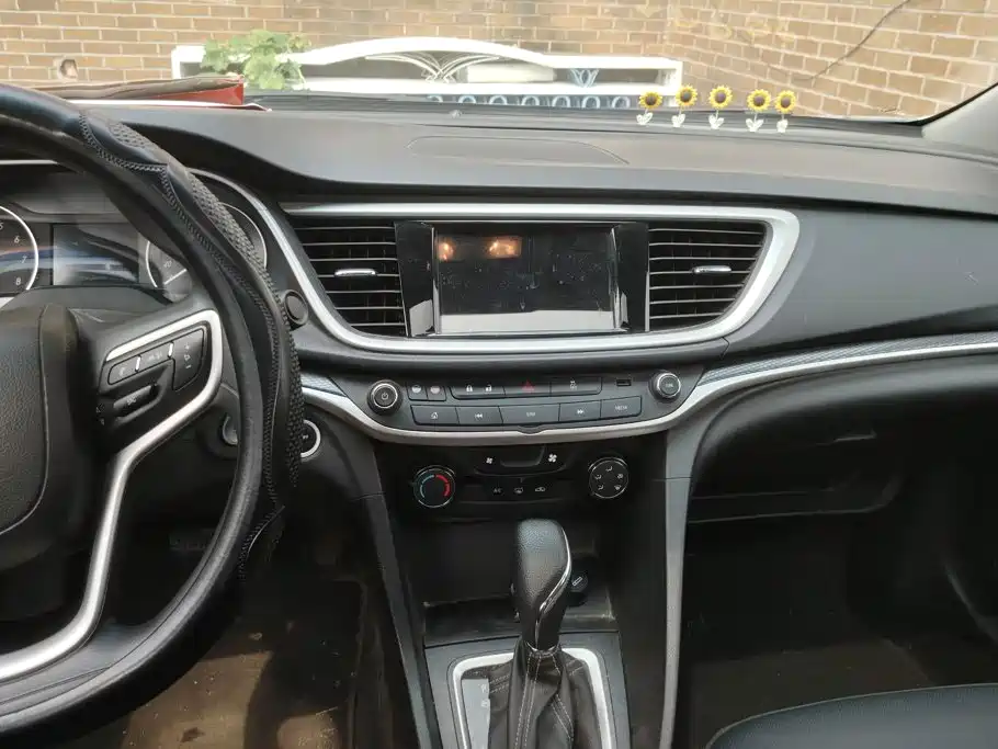 Buick Excelle — миниатюра 13