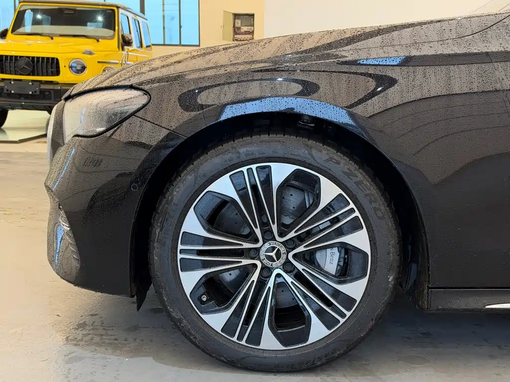 Mercedes-Benz E-Class New Energy — миниатюра 7