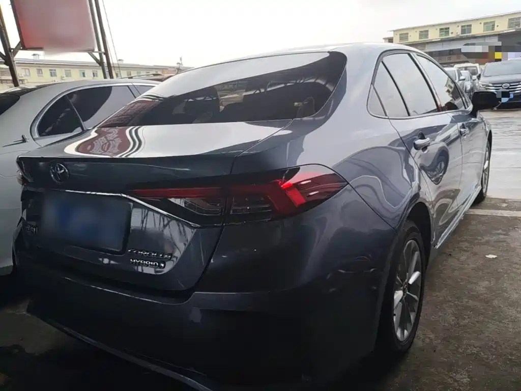 Toyota Corolla — миниатюра 7