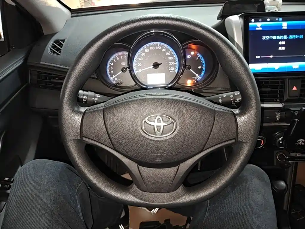 Toyota Vios FS — миниатюра 11