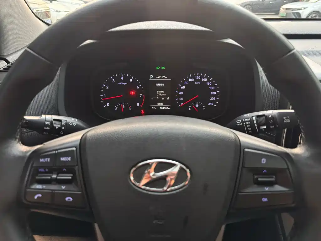 Hyundai ix35 — миниатюра 9