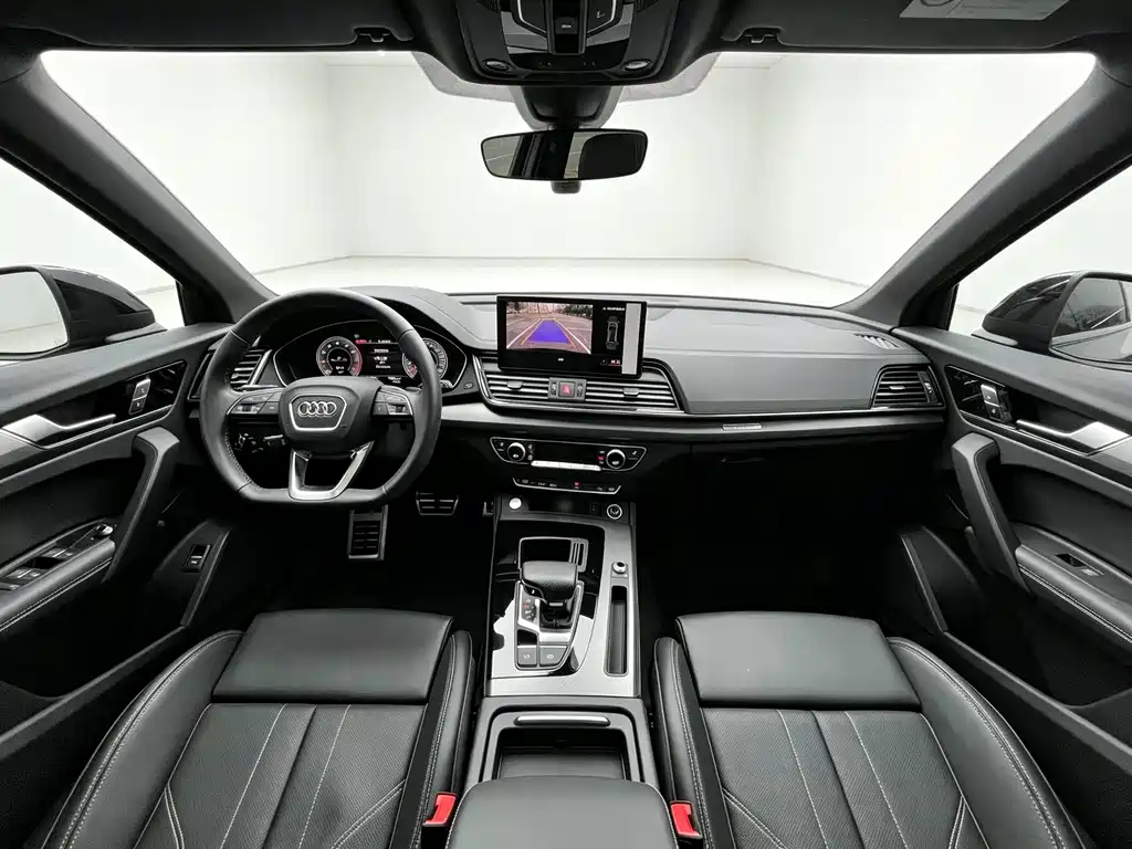 Audi Q5L — миниатюра 5