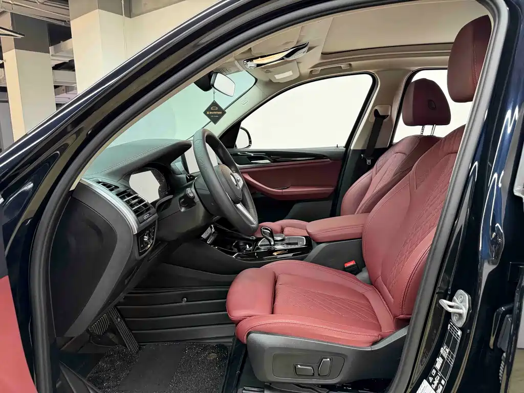 BMW X3 — миниатюра 11