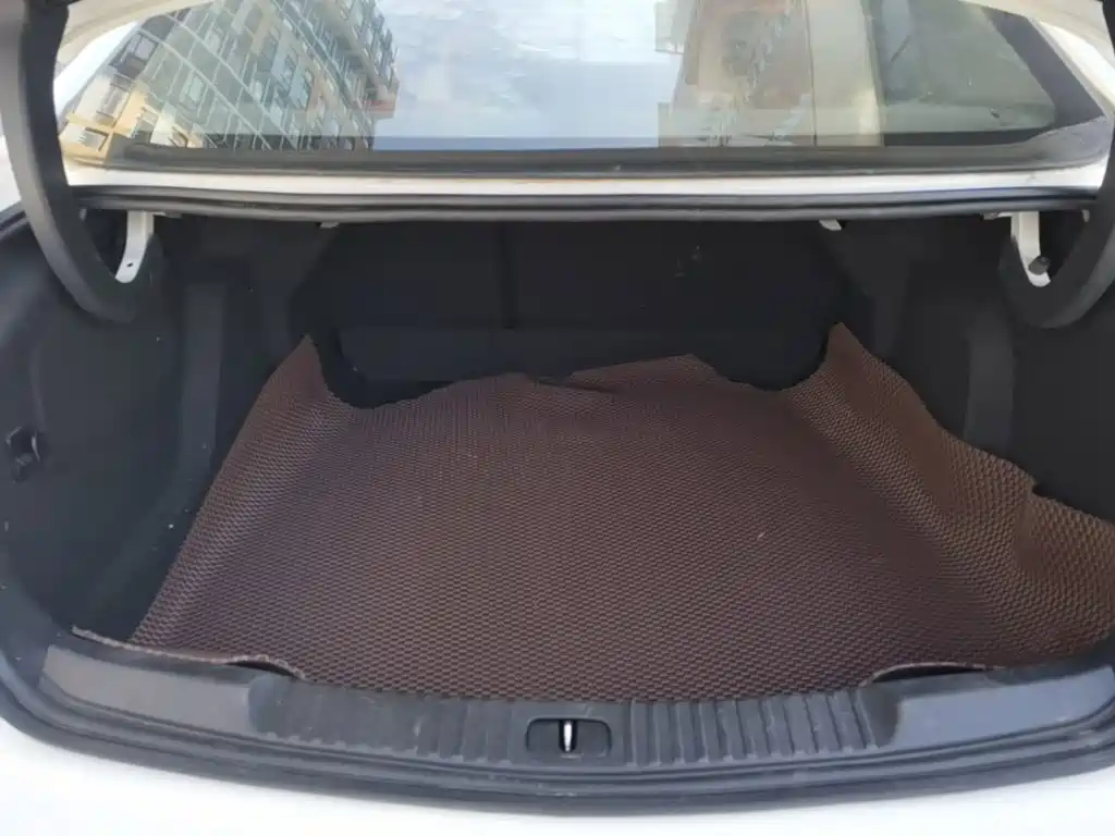 Buick Verano — миниатюра 19