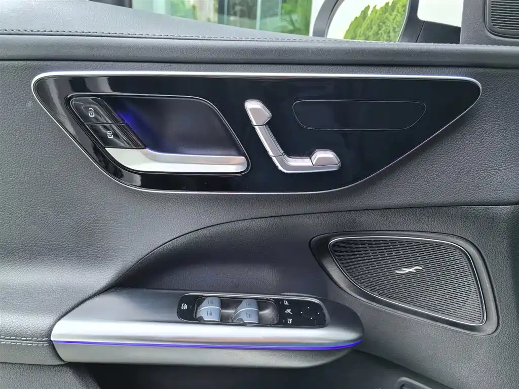 Mercedes-Benz C-Class C 2025 C 350 eL