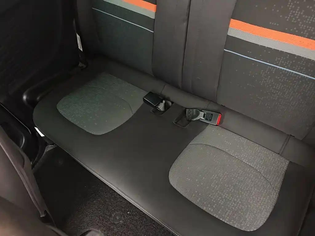 Wuling MINIEV — миниатюра 17