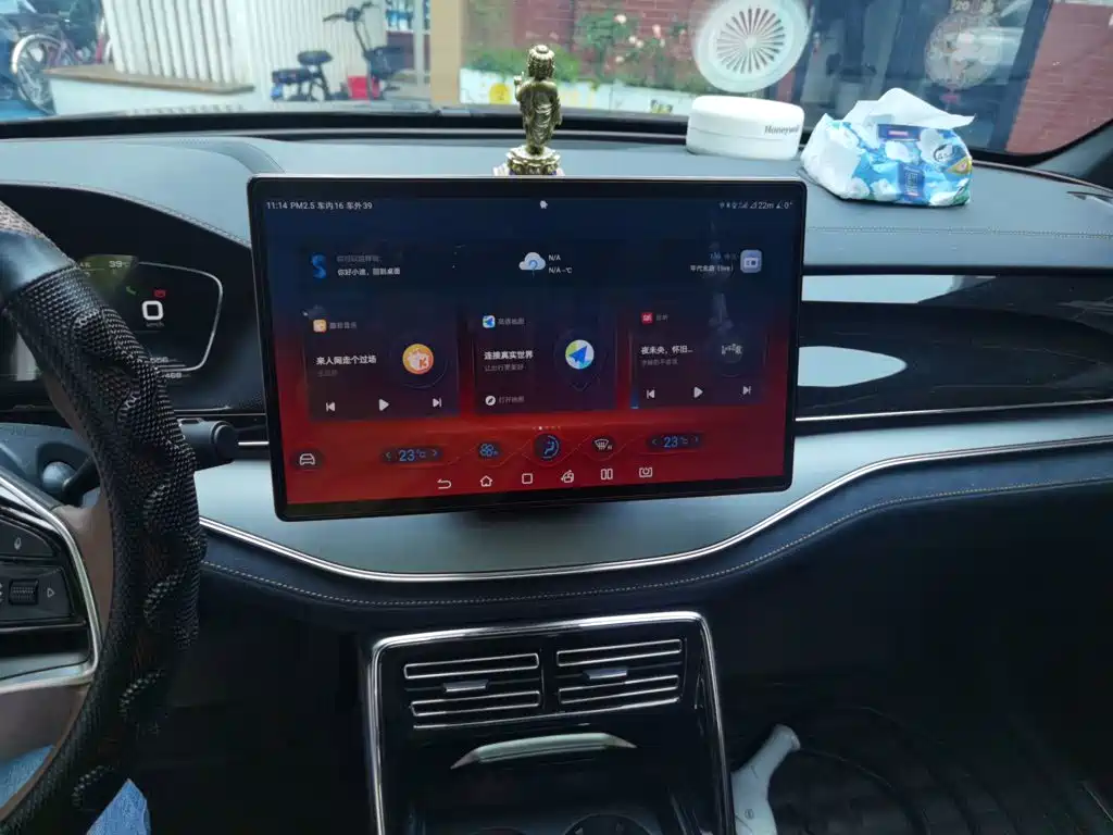 BYD Tang New Energy — миниатюра 6