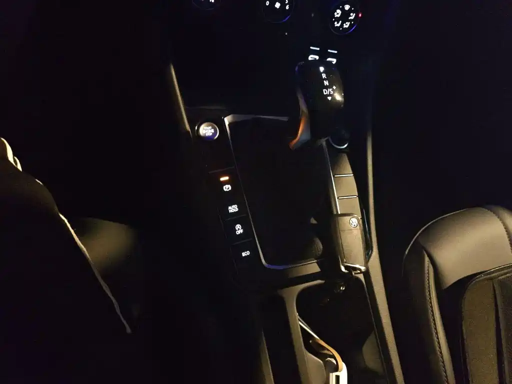 Volkswagen Sagitar — миниатюра 15