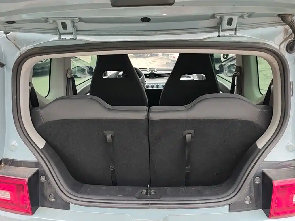 Wuling MINIEV — миниатюра 19