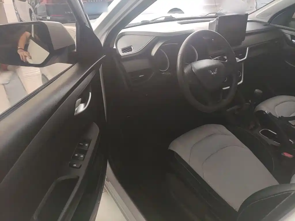 Wuling Hongguang S3 — миниатюра 16