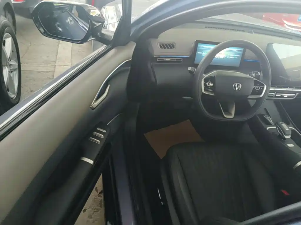 Changan Eado — миниатюра 16