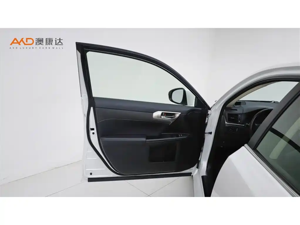 Lexus CT — миниатюра 10