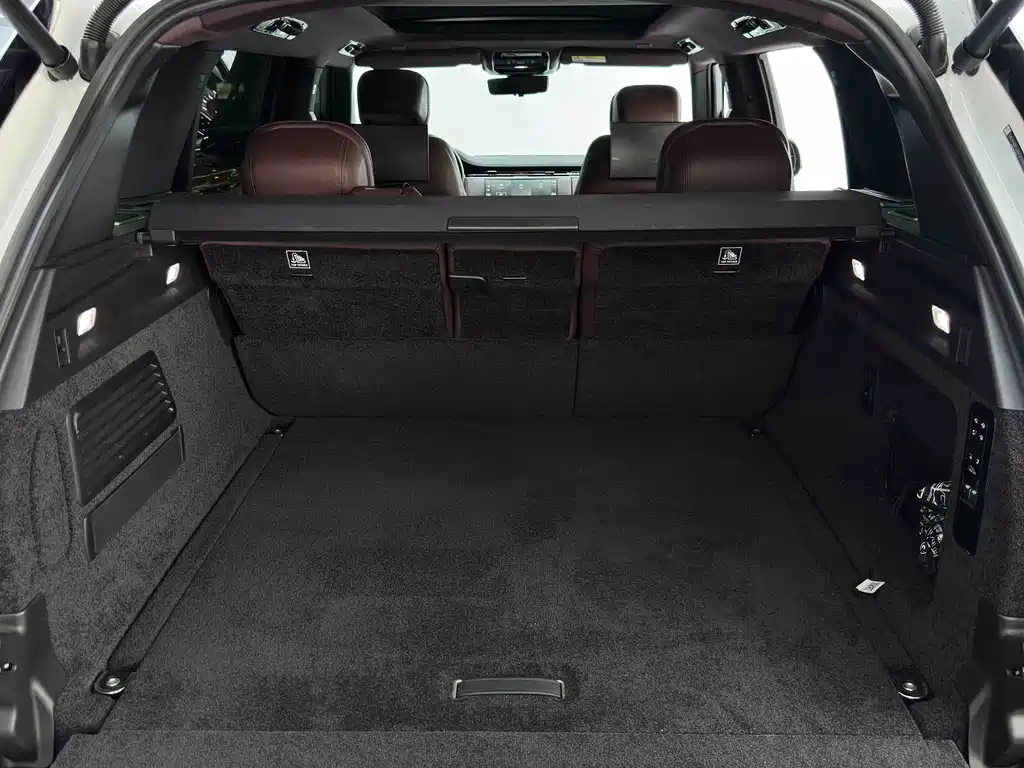 Land Rover Range Rover — миниатюра 32