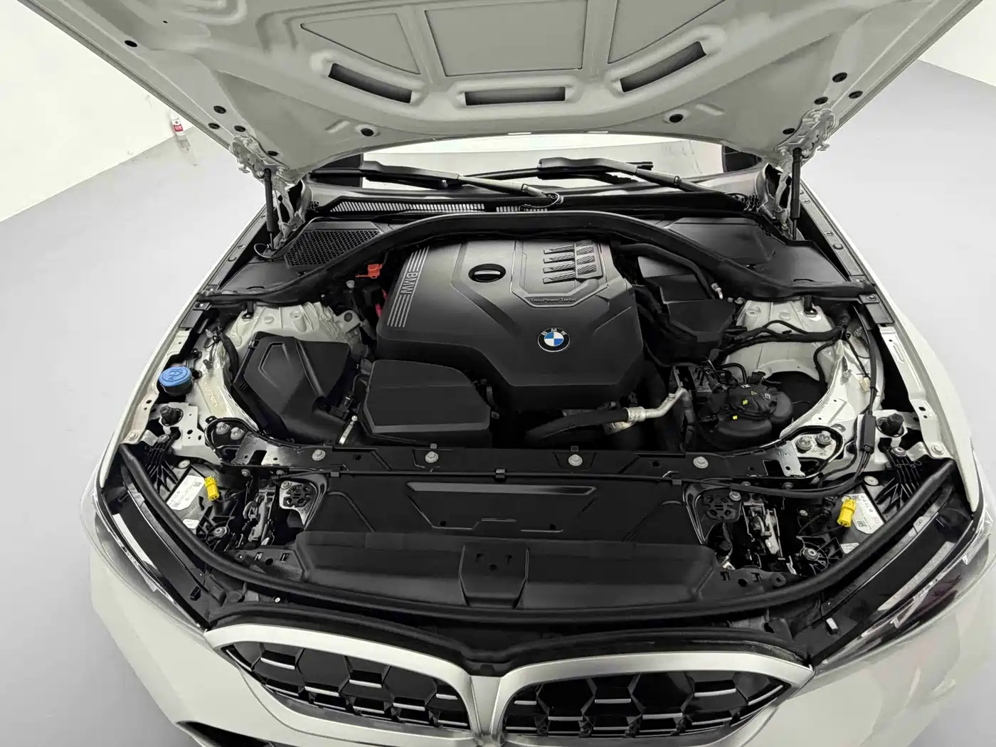 BMW 3 series id 4674323 из Китая 11