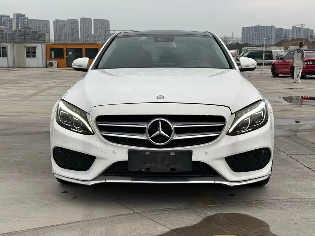 Mercedes-Benz C-Class — миниатюра 2