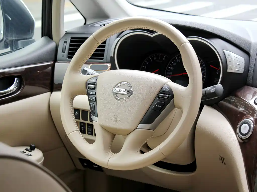 Nissan Quest 2015 3.5L SL