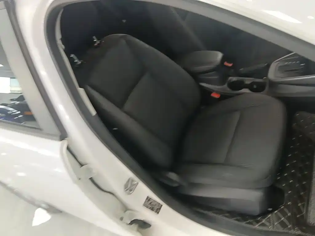 Ford Escort — миниатюра 25