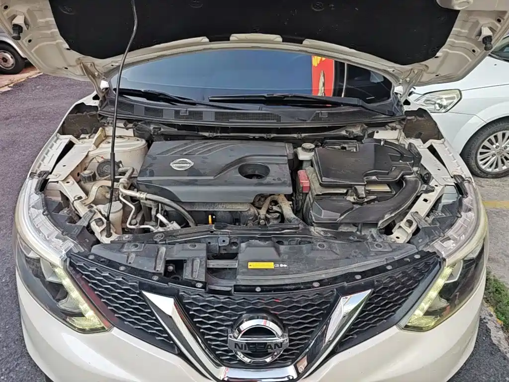 Nissan Qashqai — миниатюра 20