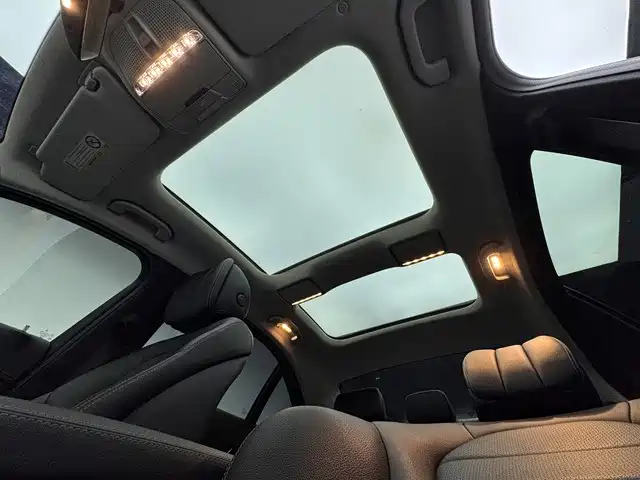 Mercedes-Benz C-Class — миниатюра 17
