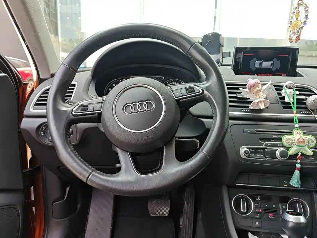 Audi Q3 — миниатюра 3