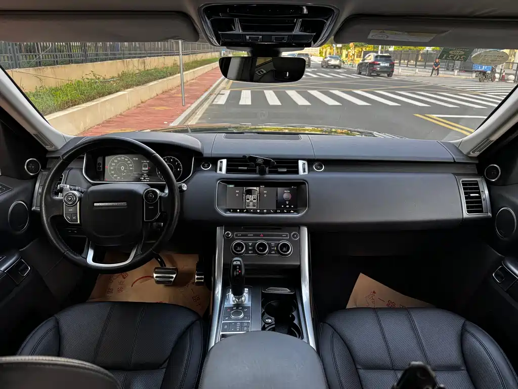 Land Rover Sport — миниатюра 13