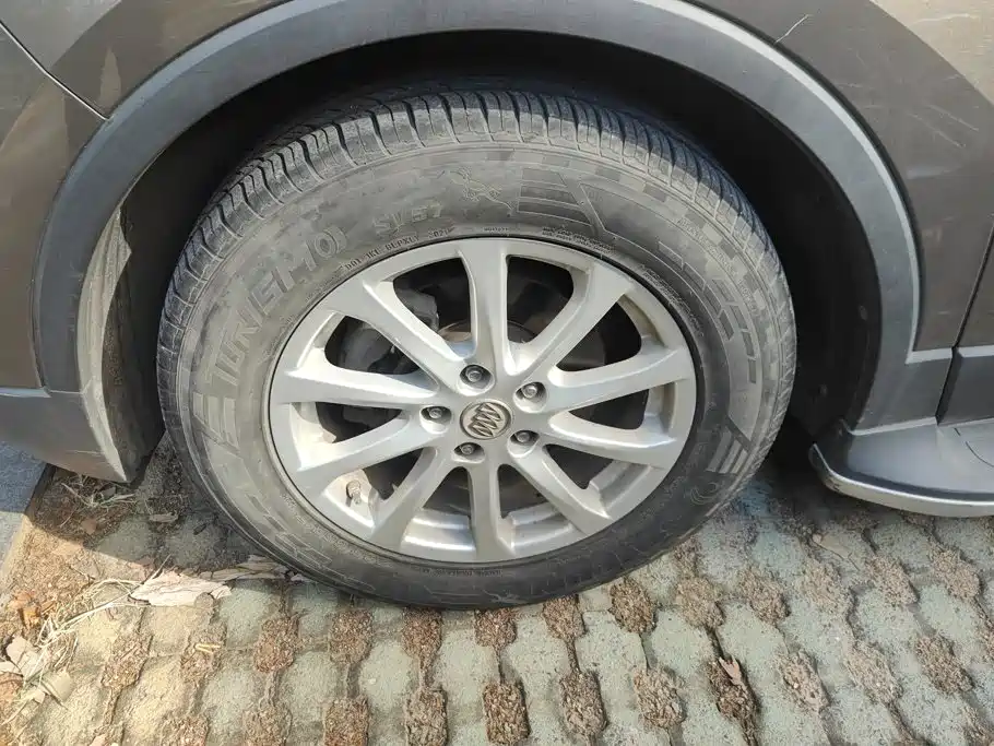 Buick Envision Plus — миниатюра 6