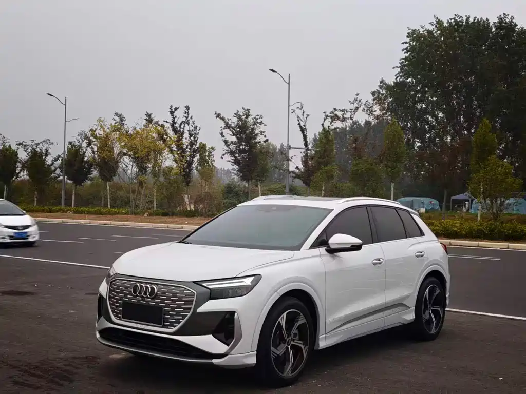 Audi Q4 E-tron