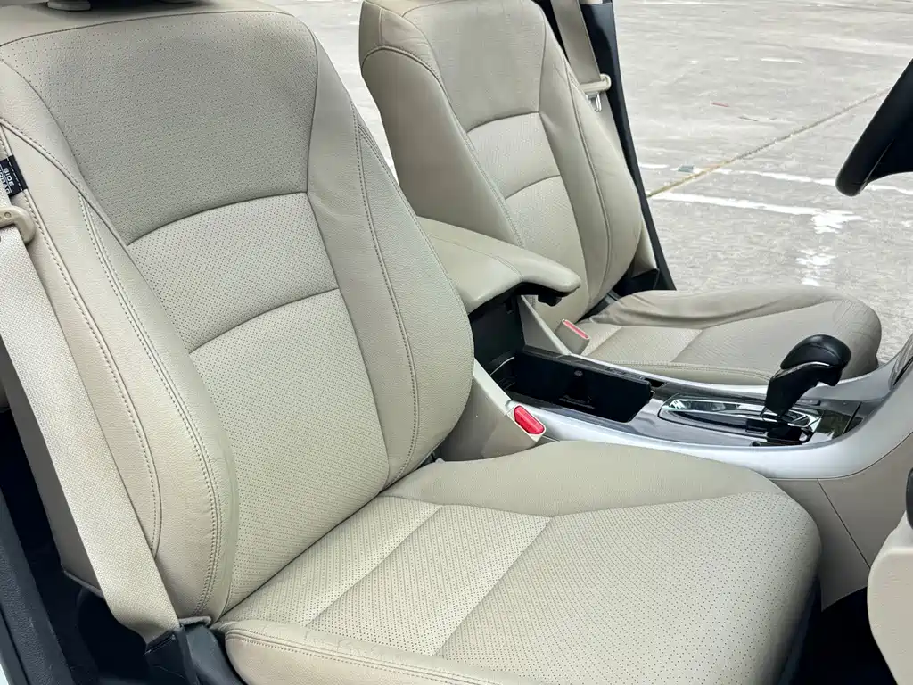 Honda Accord — миниатюра 7