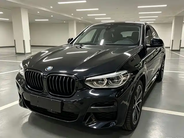 2021 BMW X4