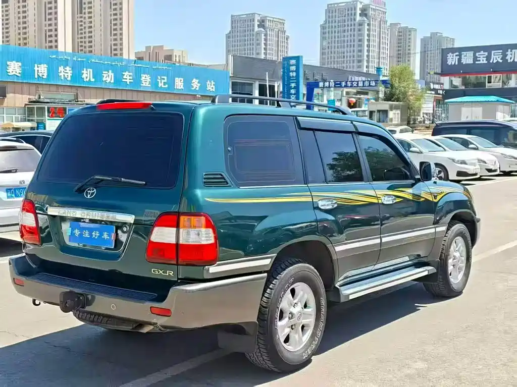 Toyota Land Cruiser — миниатюра 9