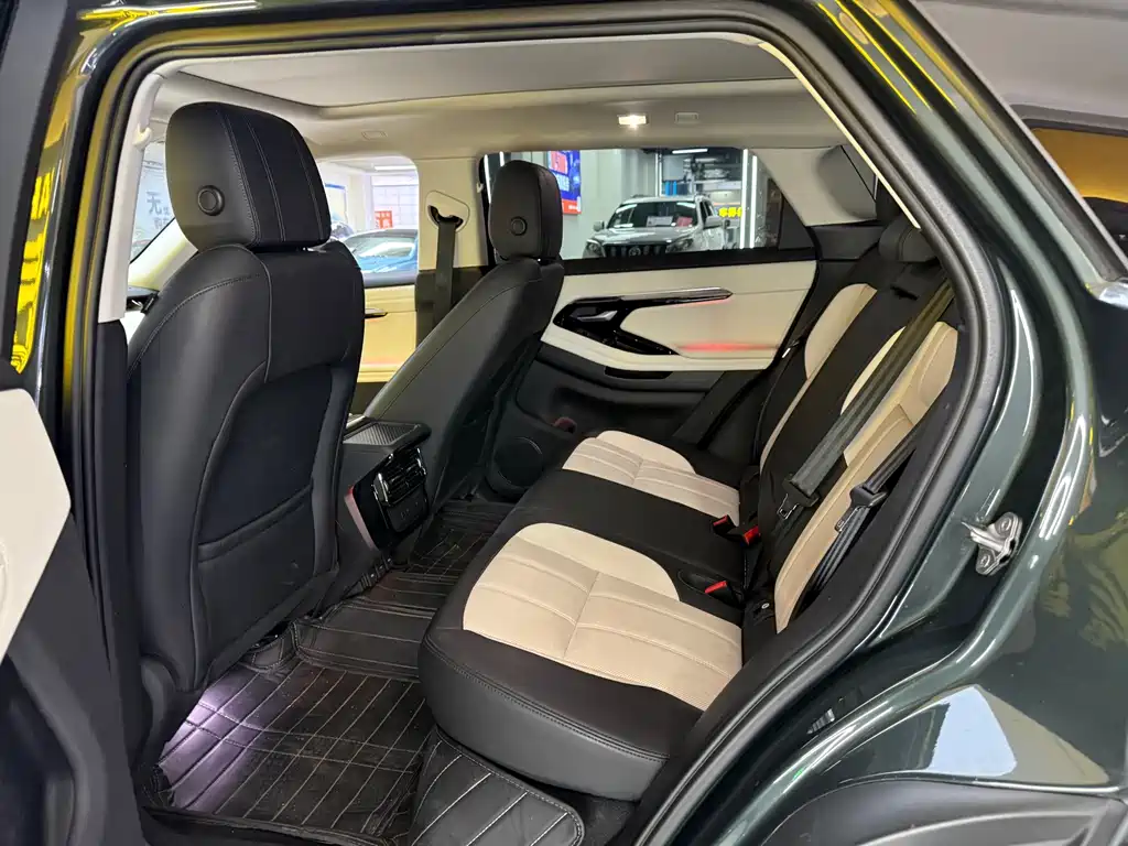 Land Rover Evoque — миниатюра 6