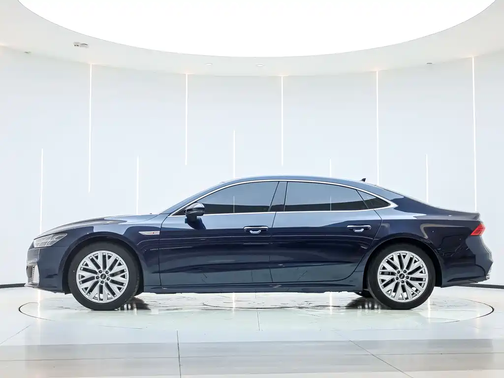 Audi A7L 2024 45TFSI S-line